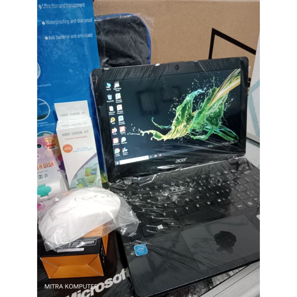 Laptop Acer Netbook Intel inside /ram 4/SSD 256 GB. cocok untuk kebutuhan sekolahan