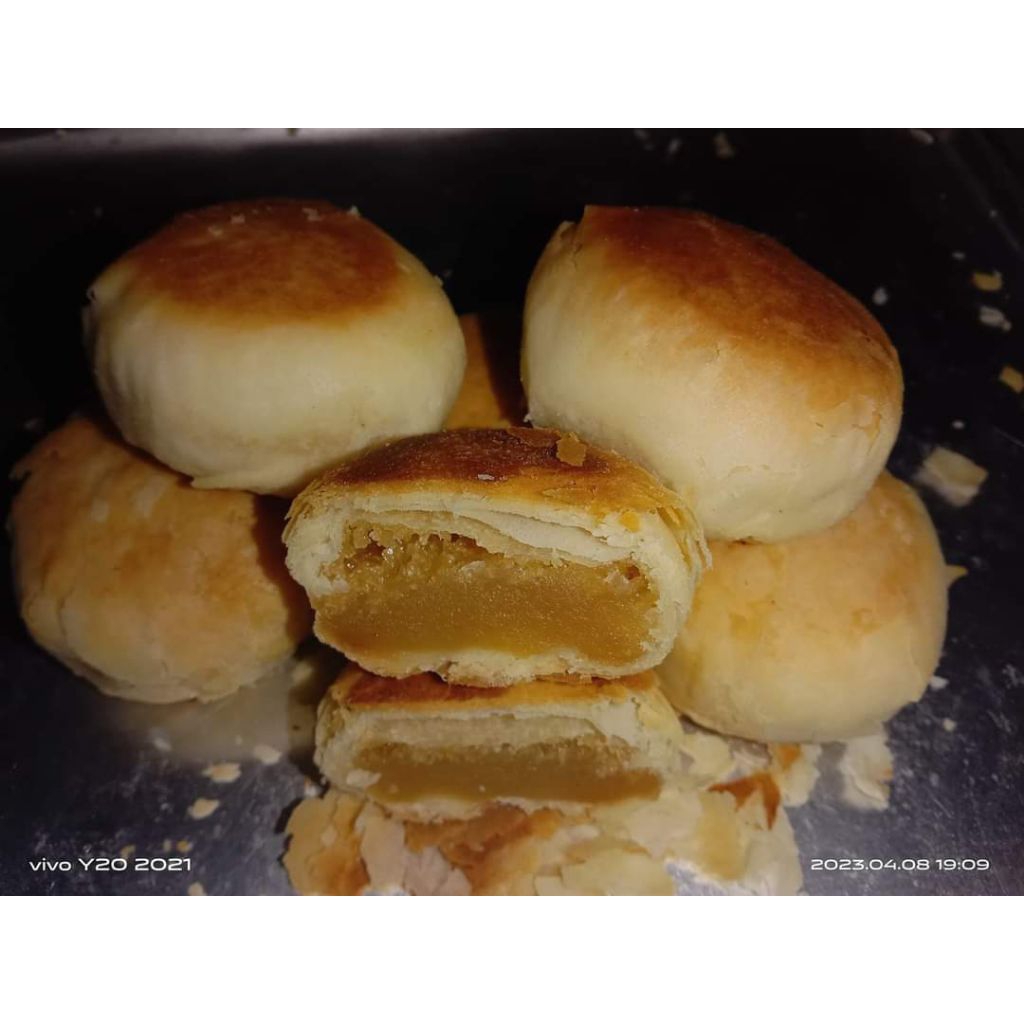 

PIA RATU / BAKPIA KACANG HIJAU RATU KAL-BAR SINGKAWANG