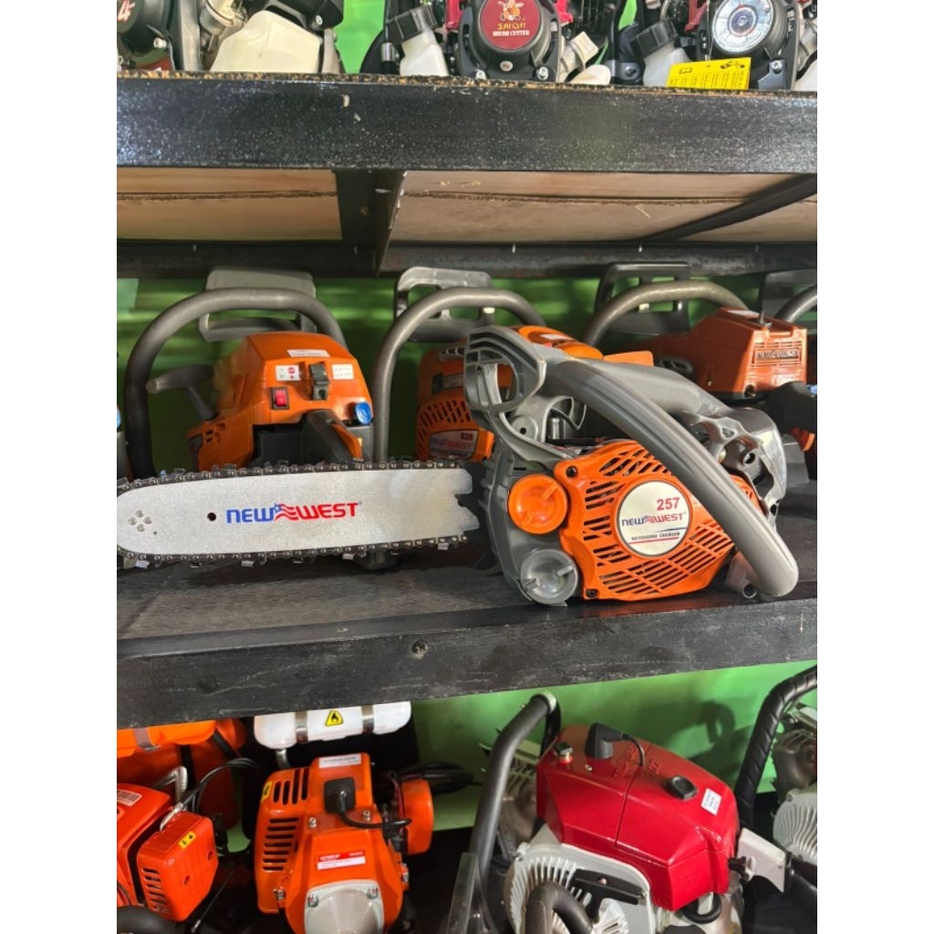 Mesin Gergaji Kayu Chainsaw 12" NEW WEST 257 2 Tak / Mesin Senso Chain Saw Pemotong Potong Belah Kay