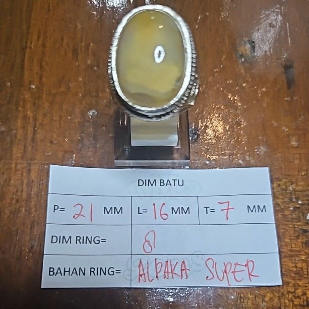 Cincin Batu Mustika Air