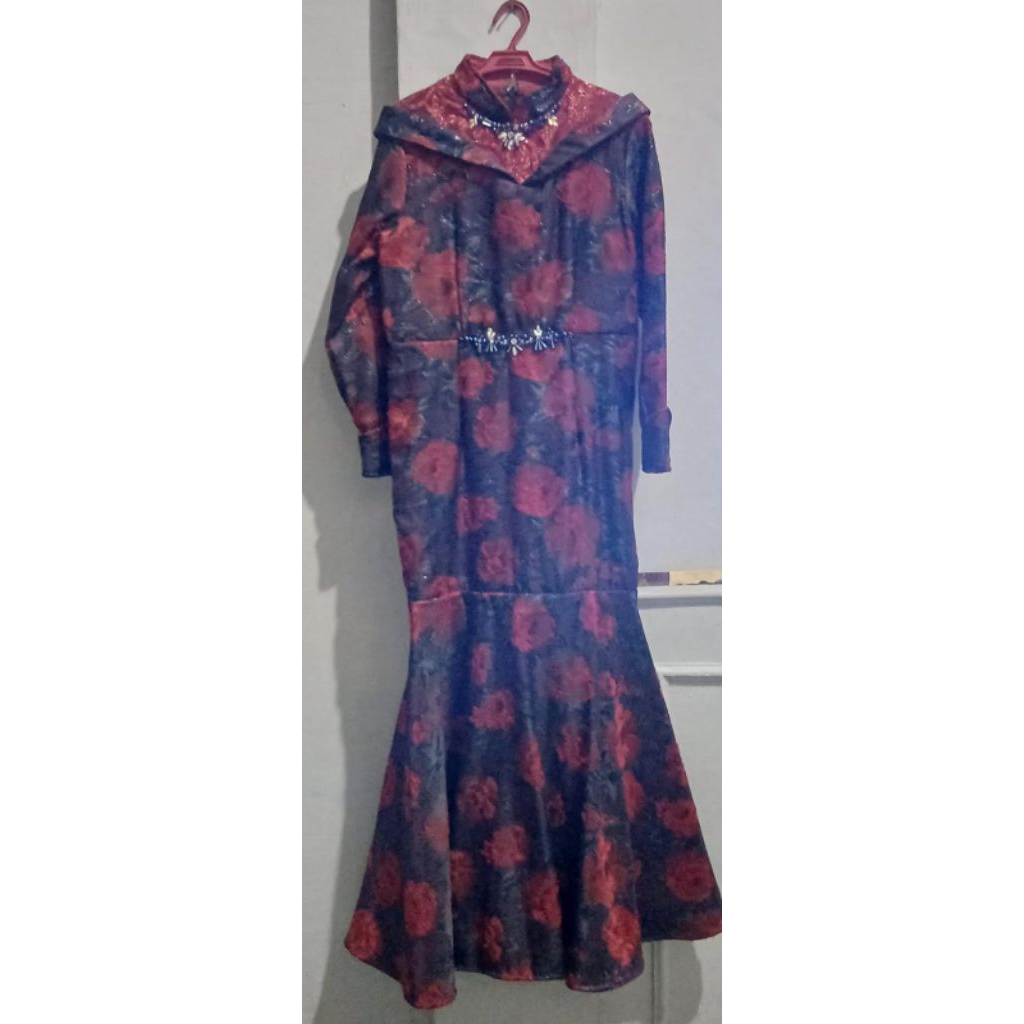 baju pesta model duyung