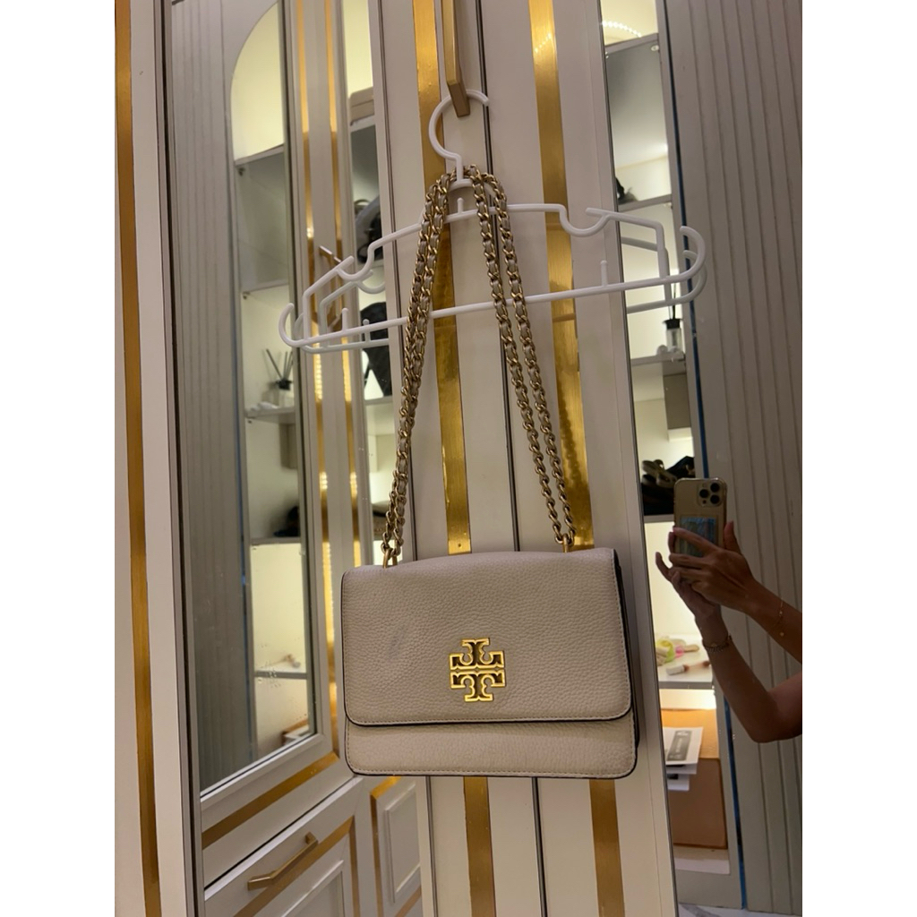 TORY BURCH BRITTEN SHOULDER WHITE