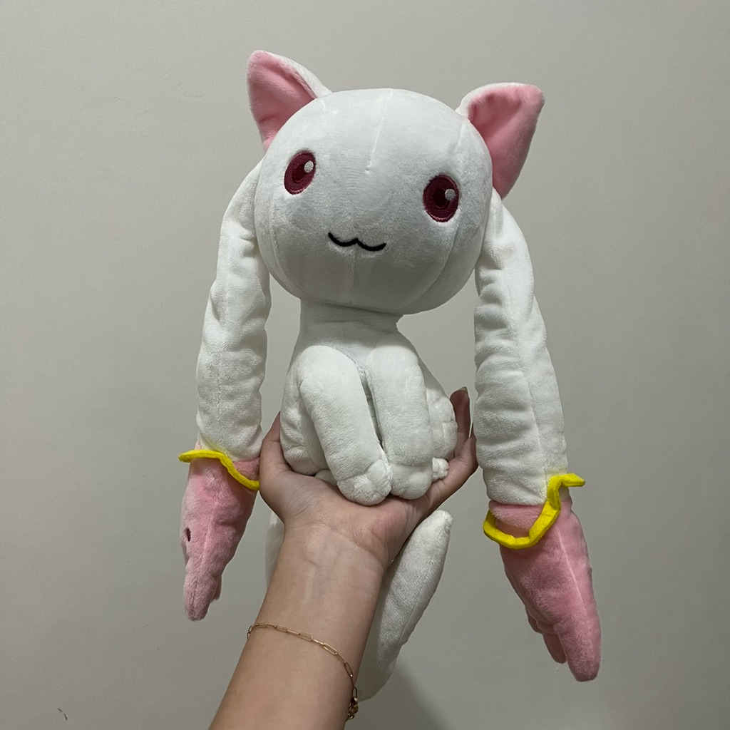 Boneka Kyubey Plush Puella Magi Madoka Magica Banpresto
