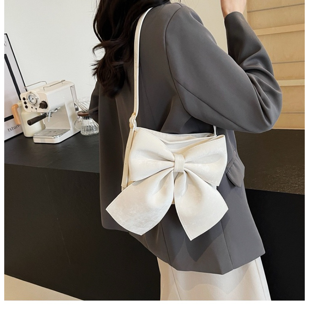 Tas Selempang Wanita Korea Model Pita Besar Warna Putih – Tas Bahu Fashion Cewek Cute Elegan untuk K