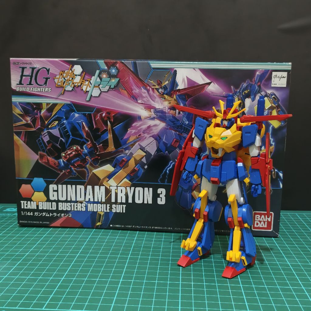 HG Gundam Tryon 3 (sudah dirakit)