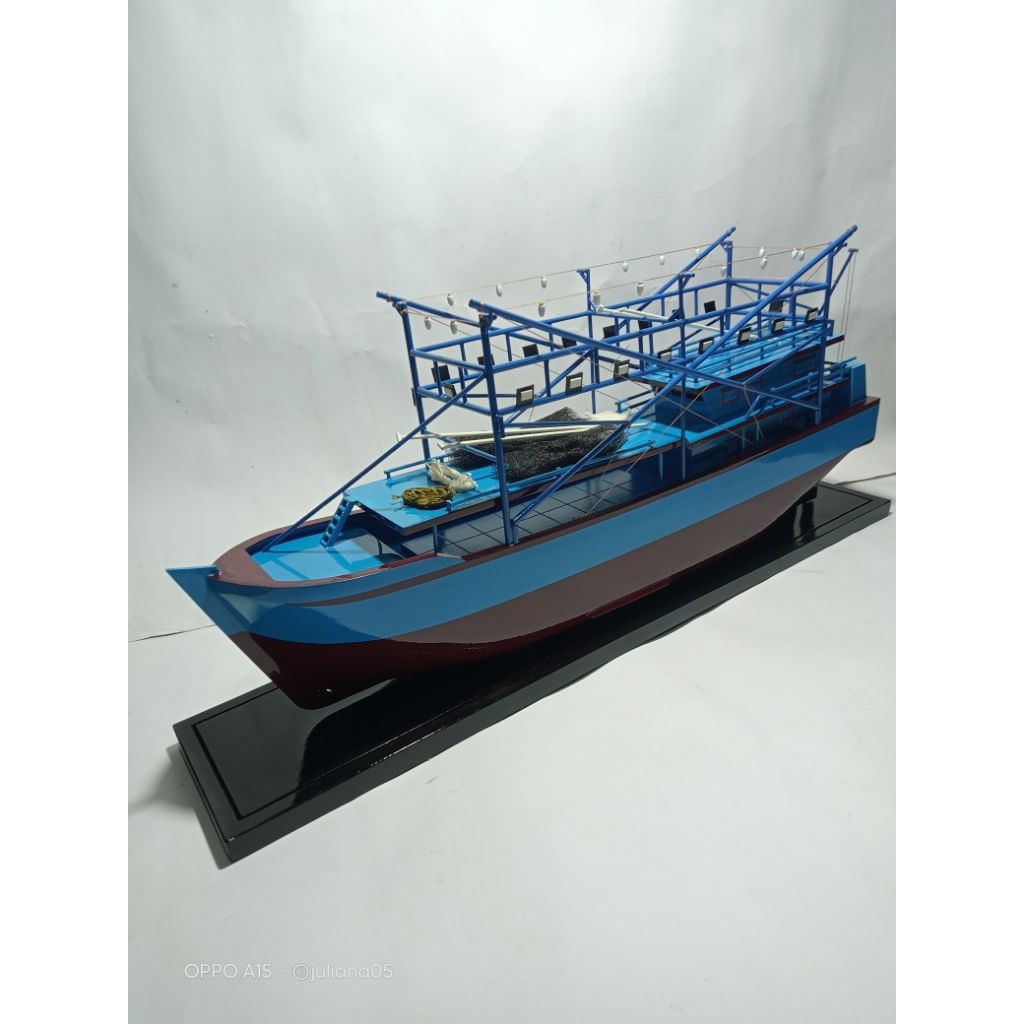 costum miniatur kapal cumi nelayan cumi 40cm