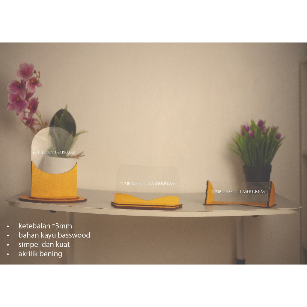 

plakat nama meja kantor akrilik