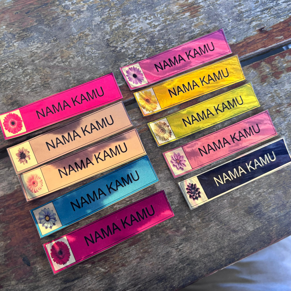 

Nametag bunga papan nama dada plat kuningan emas silver bisa custom name tag murah