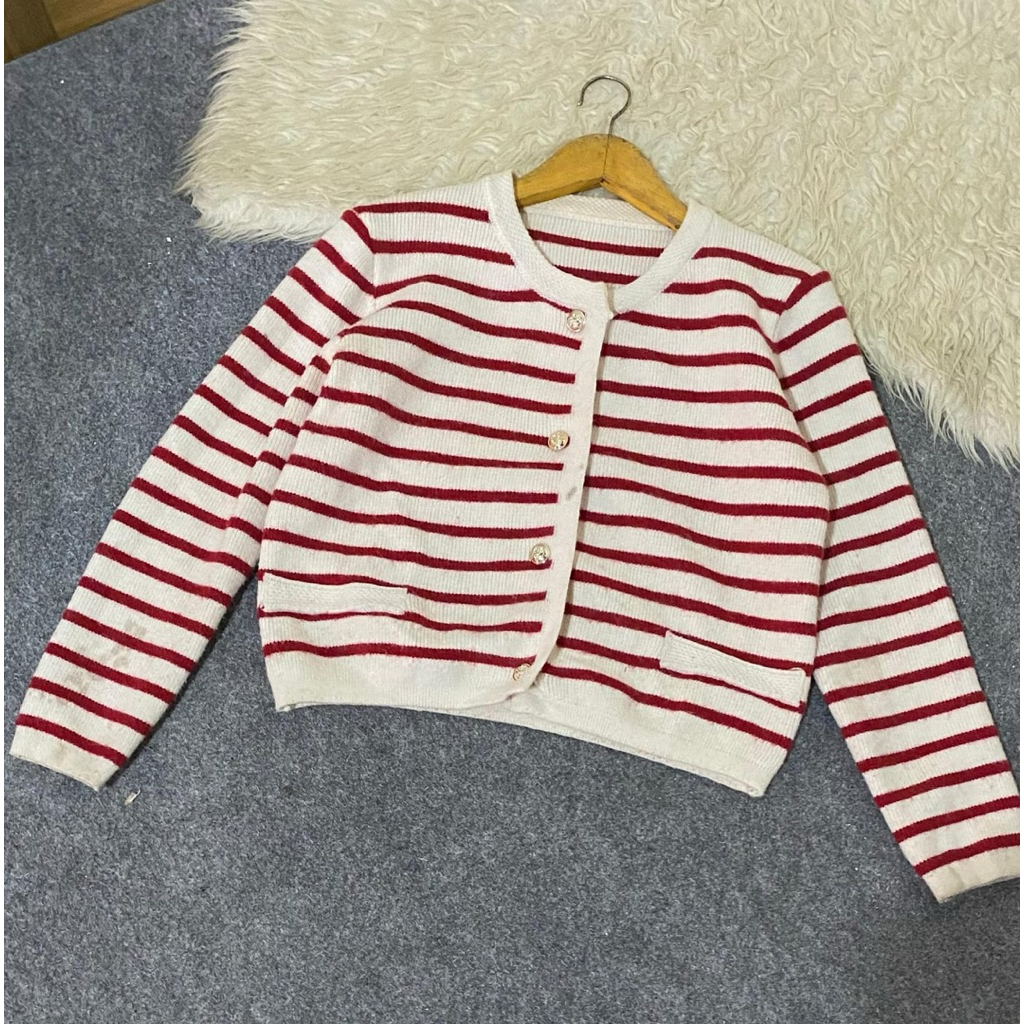 PRELOVED/THRIFT BAJU RAJUT CARDIGAN KOREAN LOOK SWEATER BRANDED