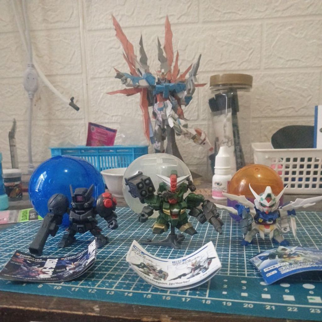 Gashapon senshi Bandai