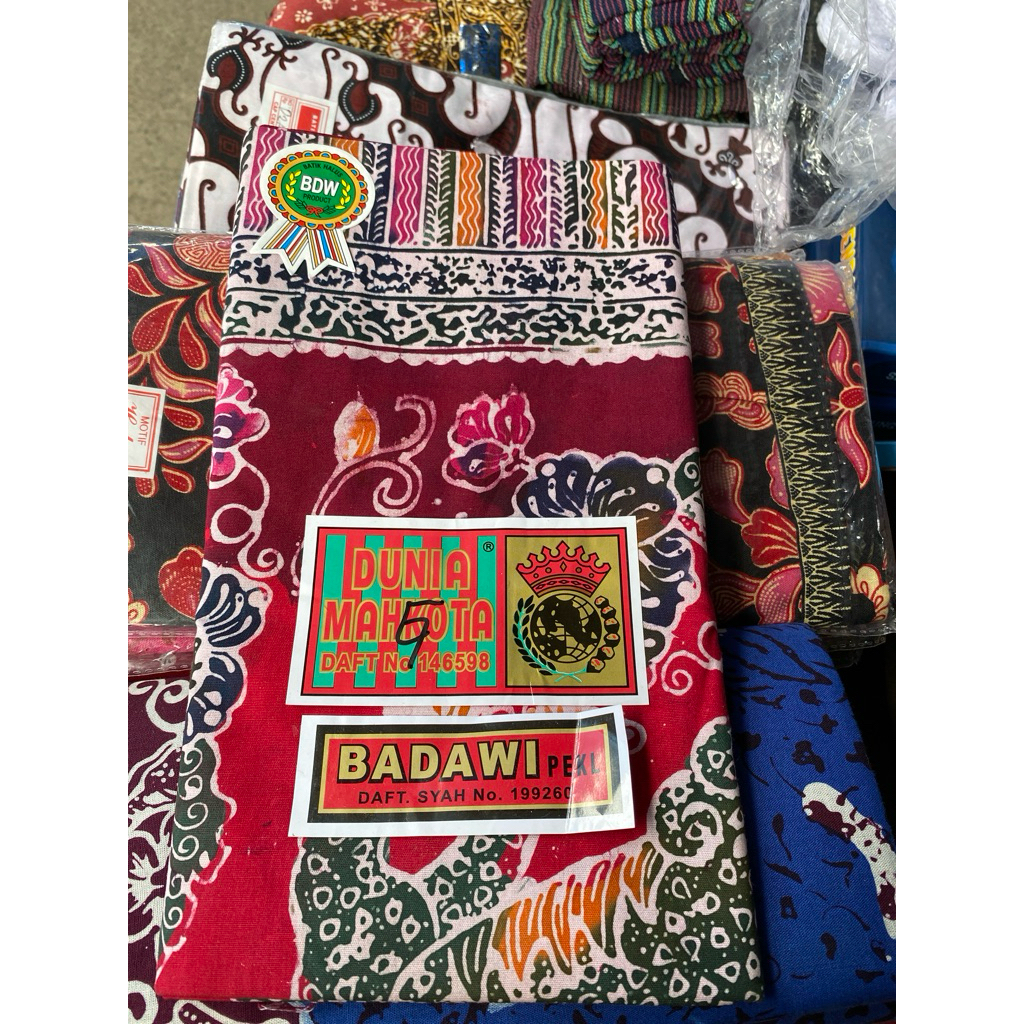 Kain Jarik Gendongan Bayi Liong Badawi