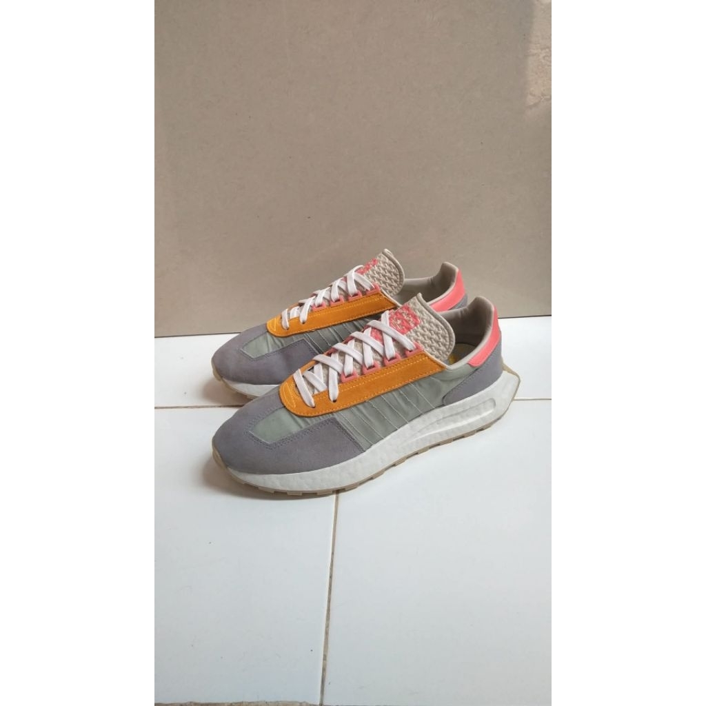 sepatu Sneakers Adidas Retropy E5 Size 45 1/3 Kondisi Second Mulus