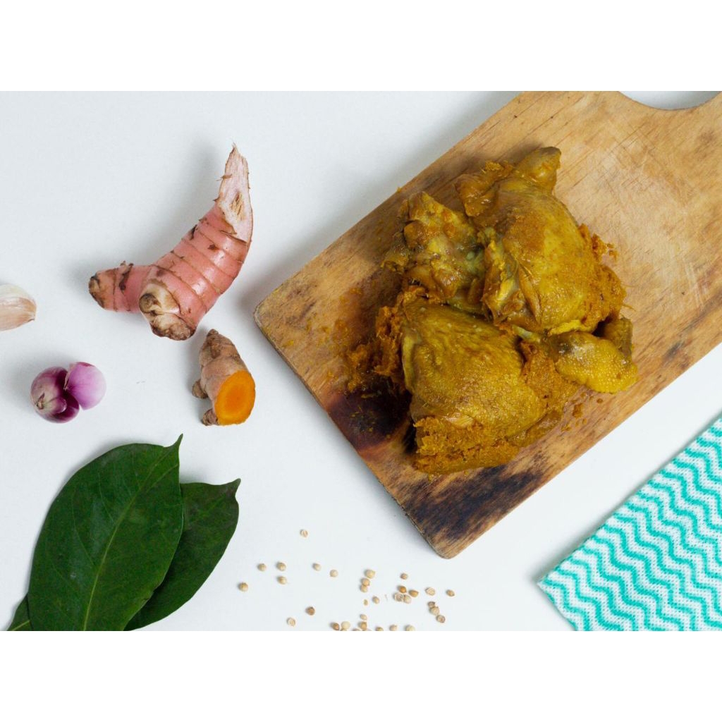 

Hissi Ayam Ungkep Lengkuas/ Ayam Ungkep Enak/ Ayam Siap Goreng 1 Ekor pot. 10 FREE SAMBAL