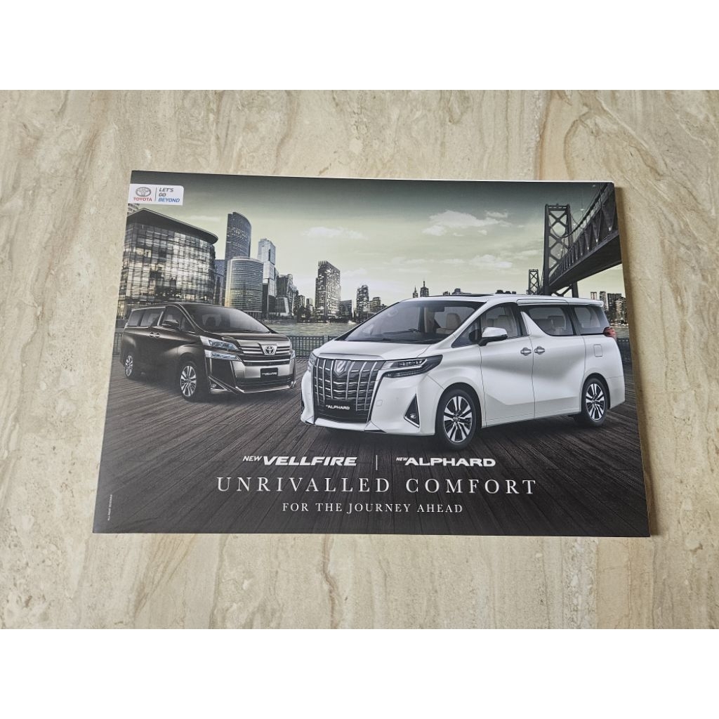 brosur katalog mobil toyota alphard 2019 leaflet