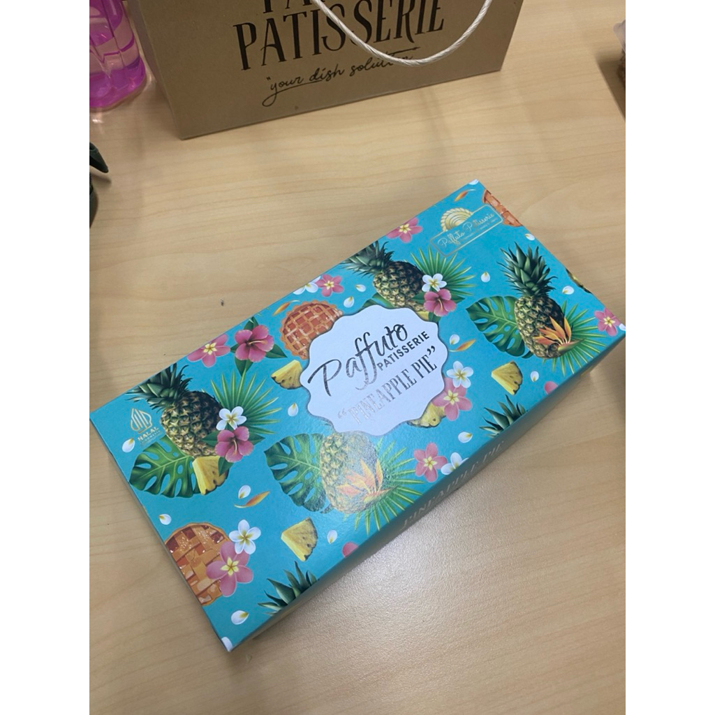 

Pineapple Pie Paffuto Patisserie