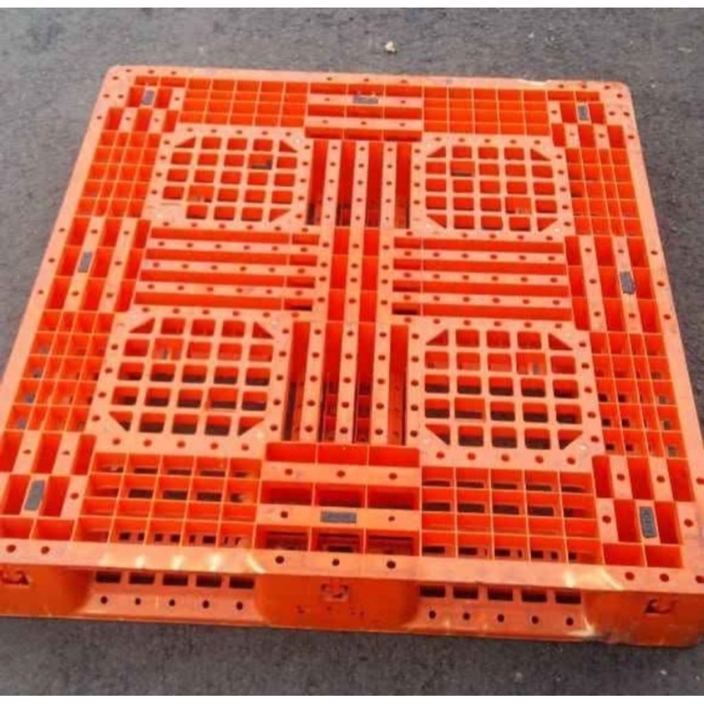 

jual palet plastik warna warni second berkualitas ukuran 110x100x15 termurah