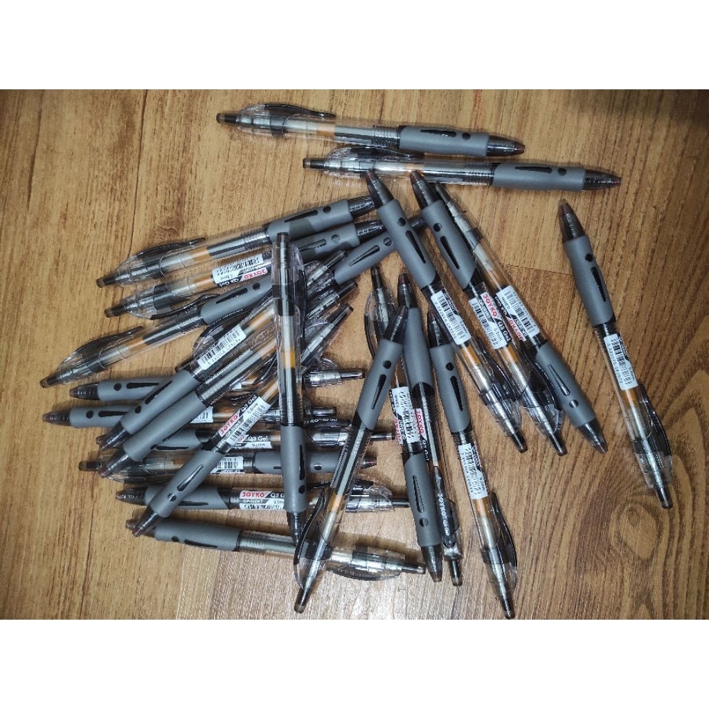 

pulpen gel joyko Q3 GP-265NT dengan ujung jarum (Needle Tip) berukuran 0.5mm, berisi 12 buah pulpen