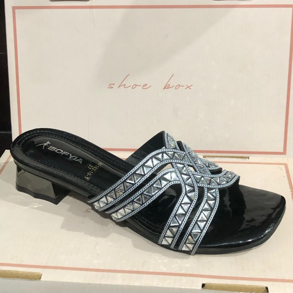 Sandal Pesta Hak 3cm Hak Tahu Sandal/Payet