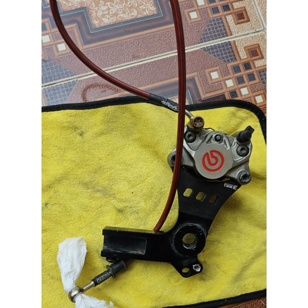 Brembo 2 Piston Red Logo