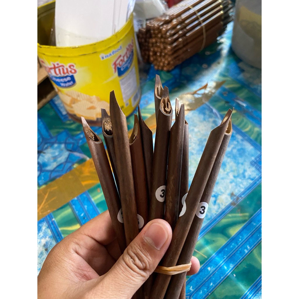 

handam kaligrafi sudah di raut ukuran 25cm