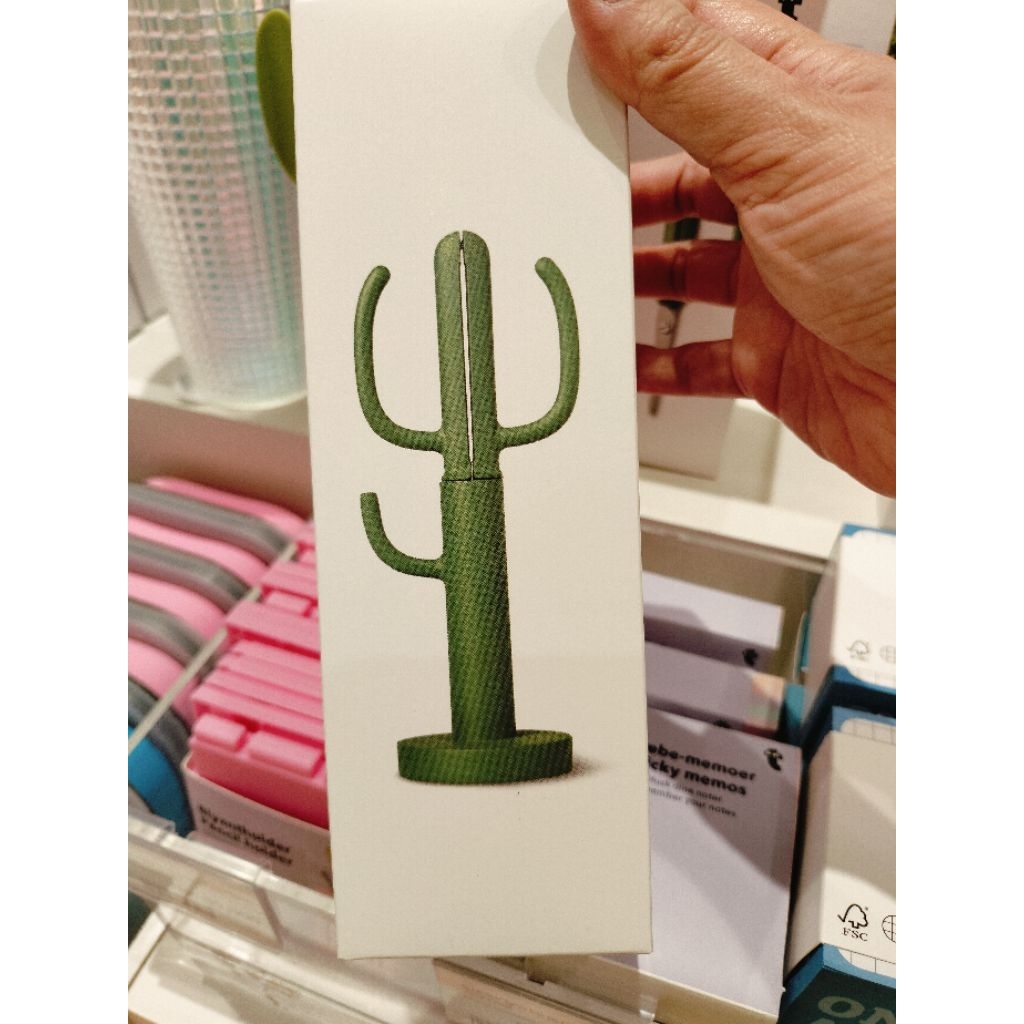 

FLYING TIGER GUNTING KAKTUS