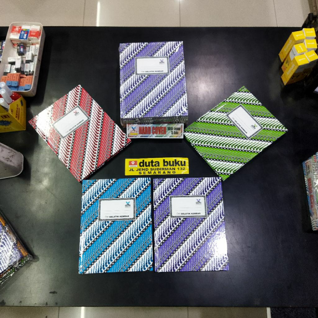 

Buku Hard Cover Kwarto Isi 100 Lembar Gelatik Kembar