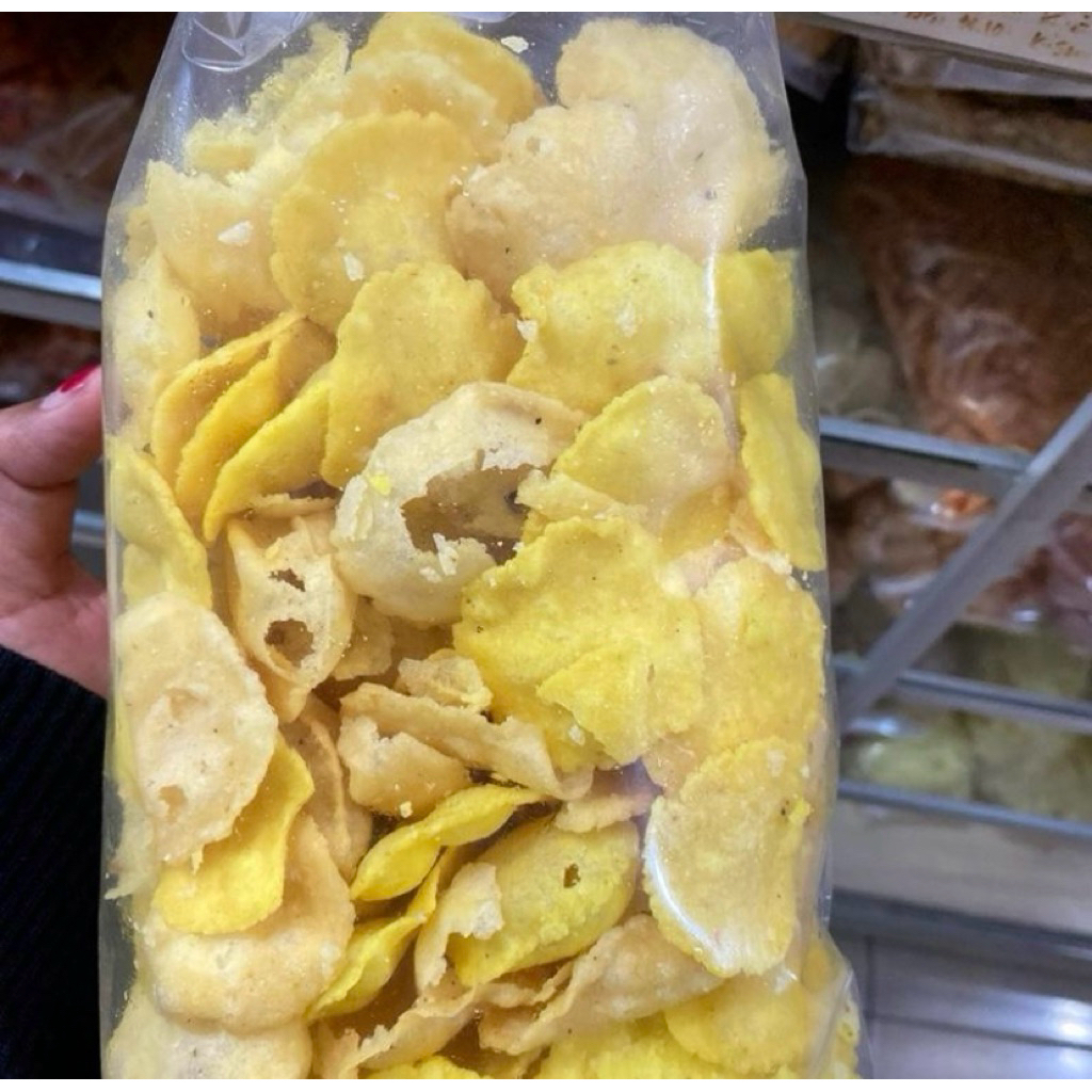 

Kecimpring Singkong Bawang Original Gurih/Makanan Ringan/Cemilan Lebaran Kemasan Kiloan