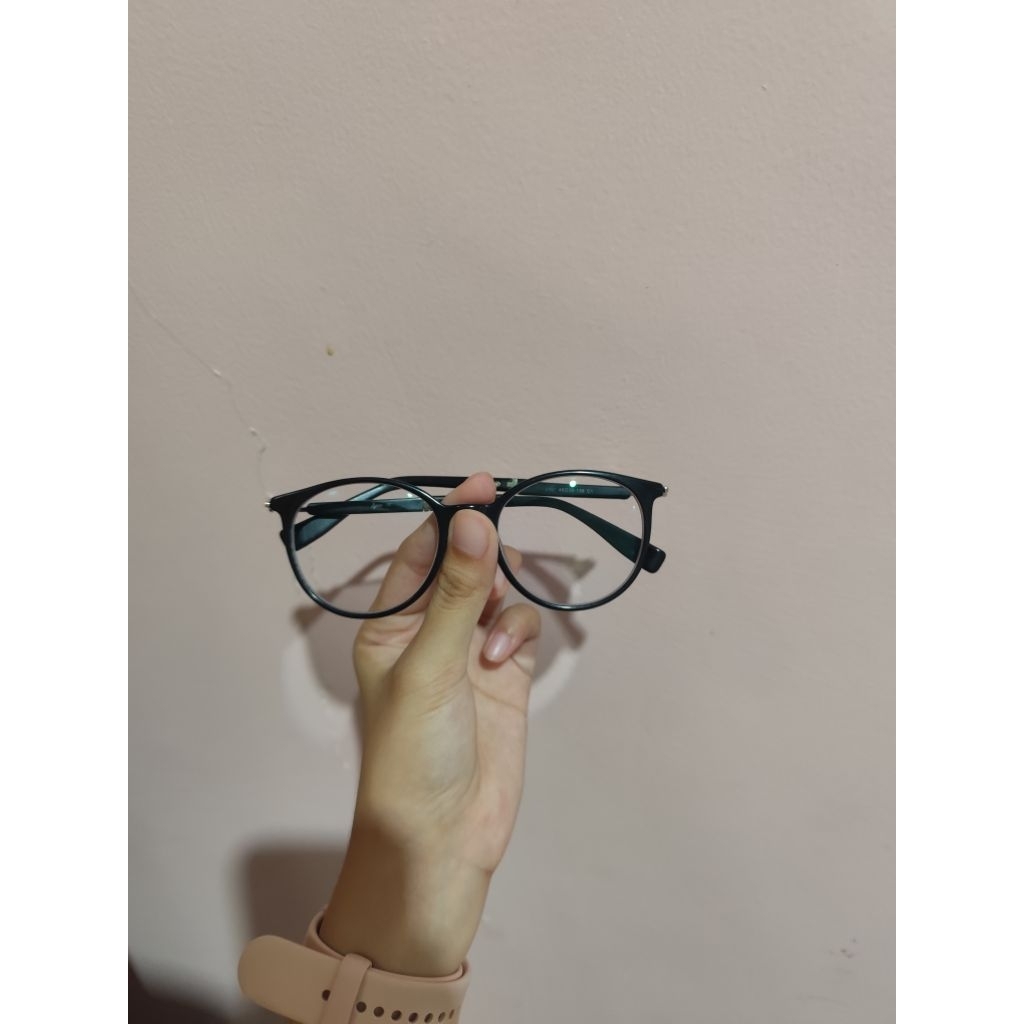 PRELOVED KACAMATA BULAT, PERSEGI PANJANG BY MIKEDA, LEVI'S