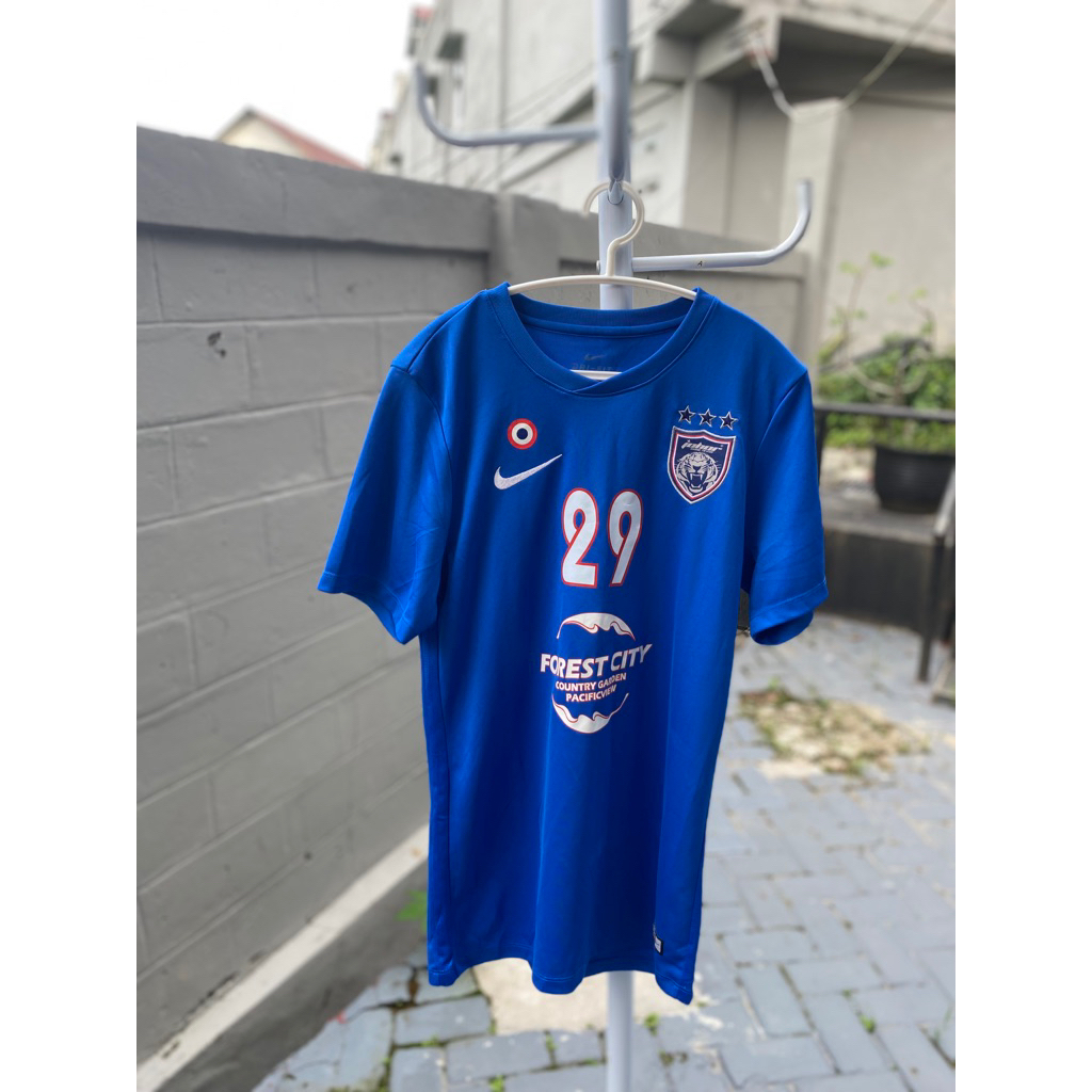 Jersey original Johor Darul Ta'zim home 2017