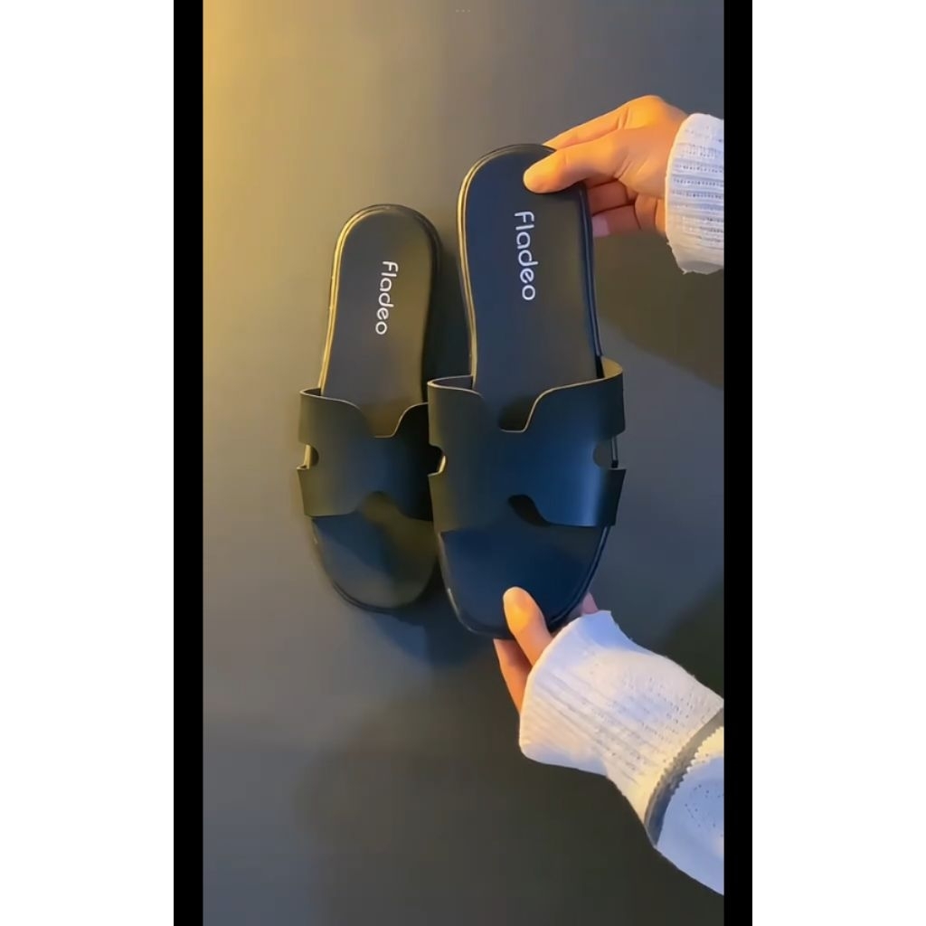 Sandal fladeo termurah/sandal wanita kekinian/sandal wanita terkini
