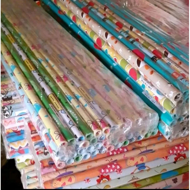 

Kertas Kado 5 Motif Isi 10 sudah di gulung