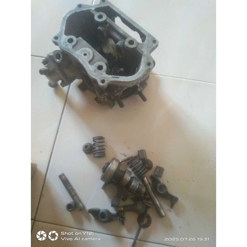 head Xeon karbu copotan