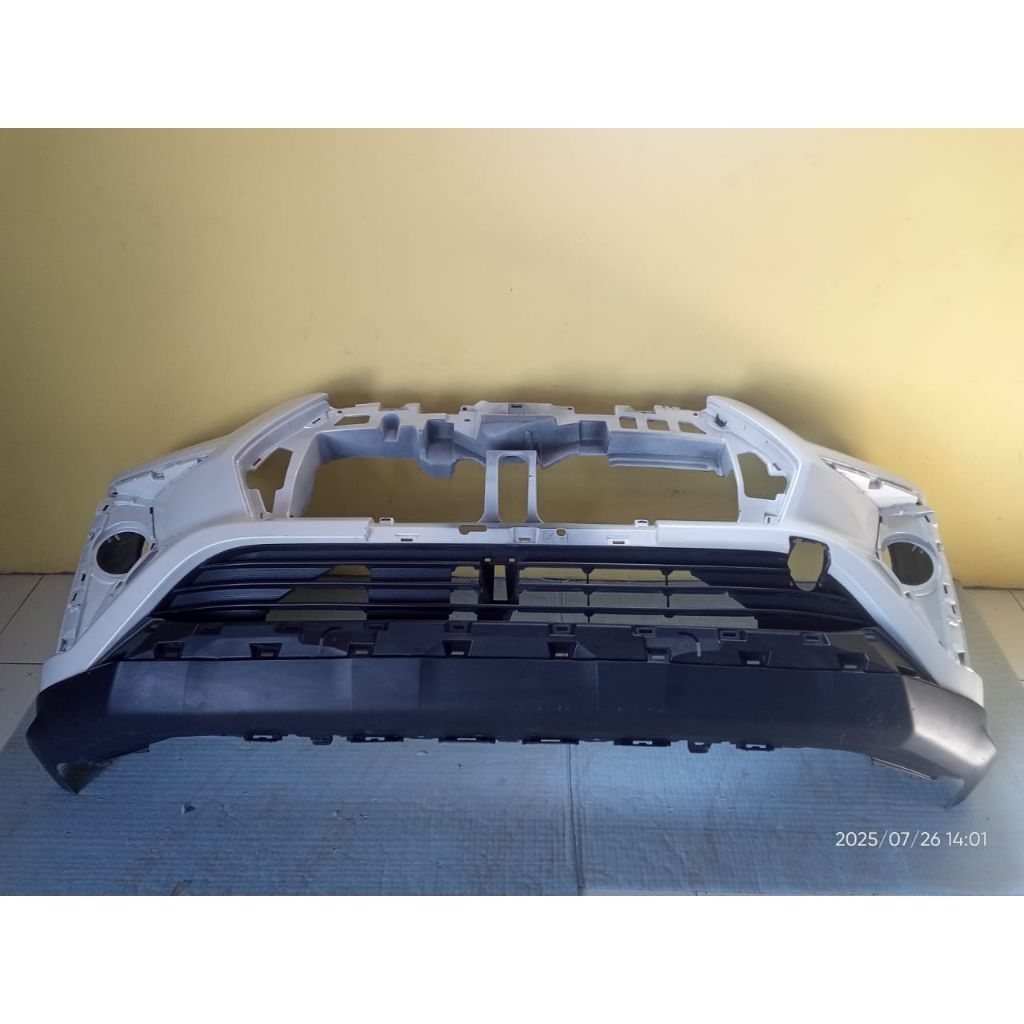 Bemper depan Toyota Avanza Veloz th 2022