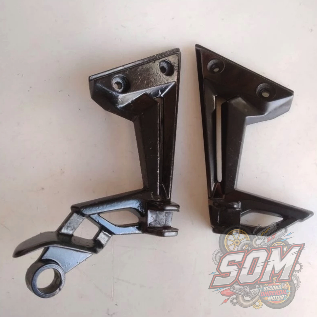 STEP BELAKANG JUPITER MX NEW 135 50C ORIGINAL COPOTAN FOOTSTEP BELAKANG MX NEW 135