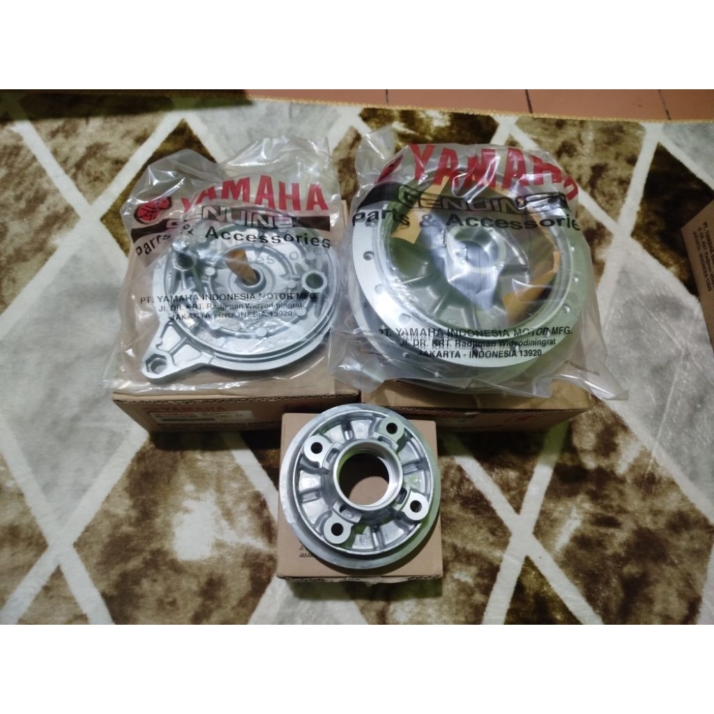 Set Tromol Belakang + Tutup + Nap gear Silver Hitam RX King Pnp Cb, Megra Pro / MP Tiger riginal Yam