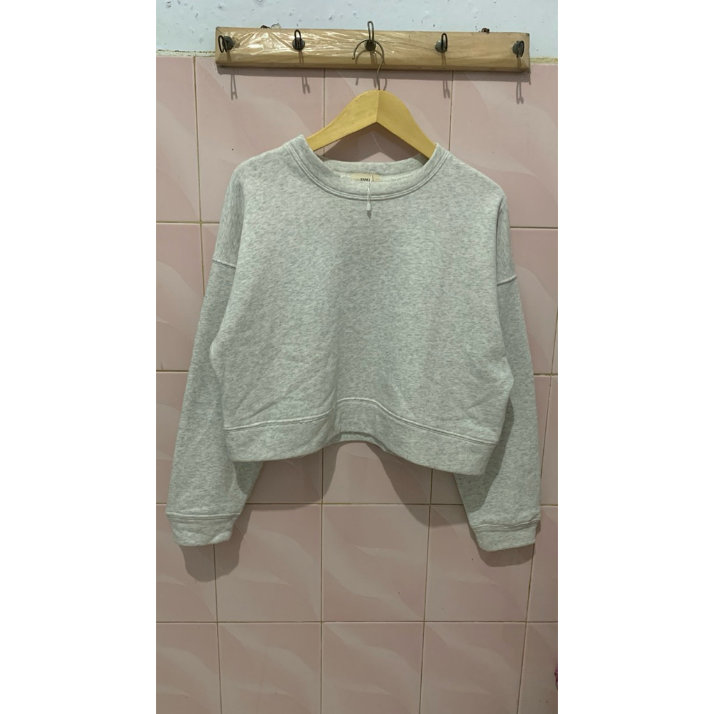 [PRELOVED] Sweater ZANO Basic
