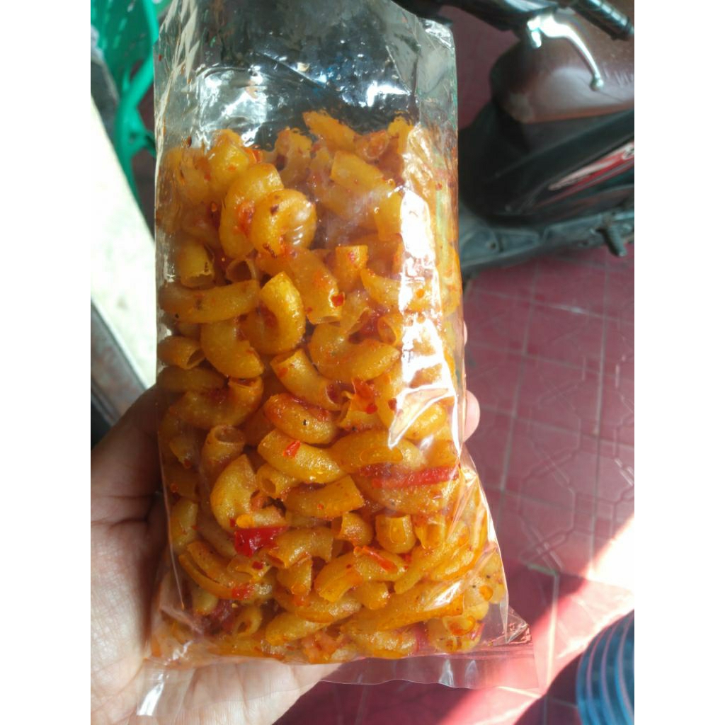

makaroni pedas Chili oil