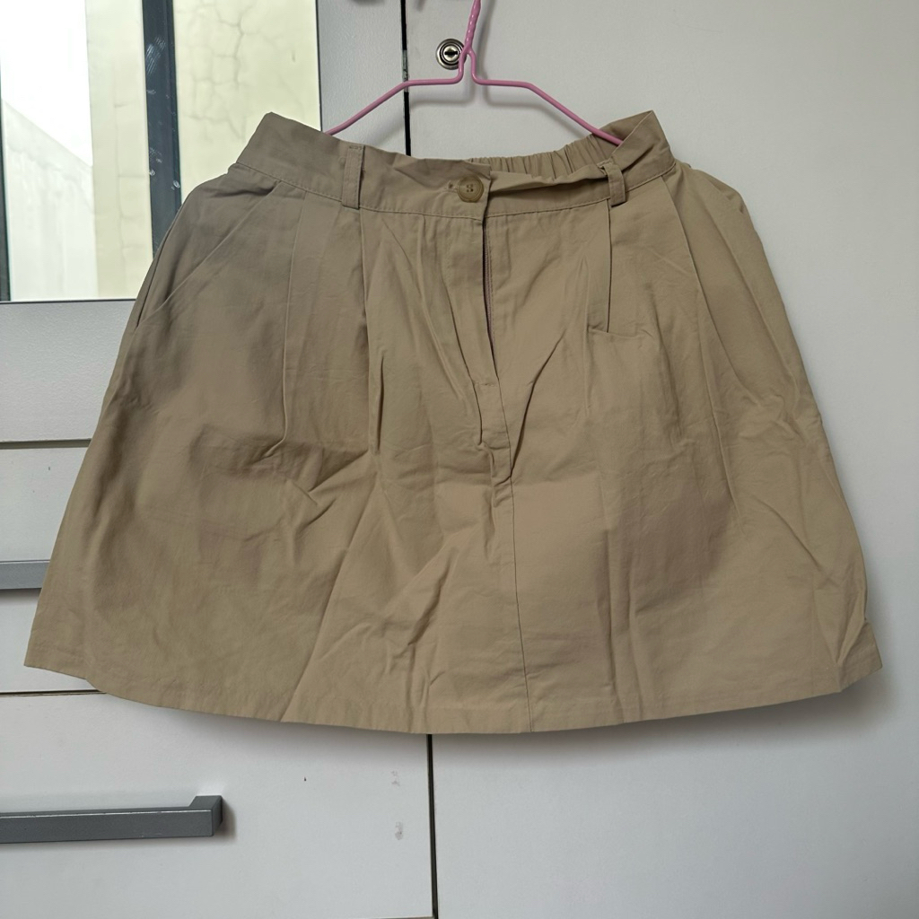 Rok Pendek Korea Cream