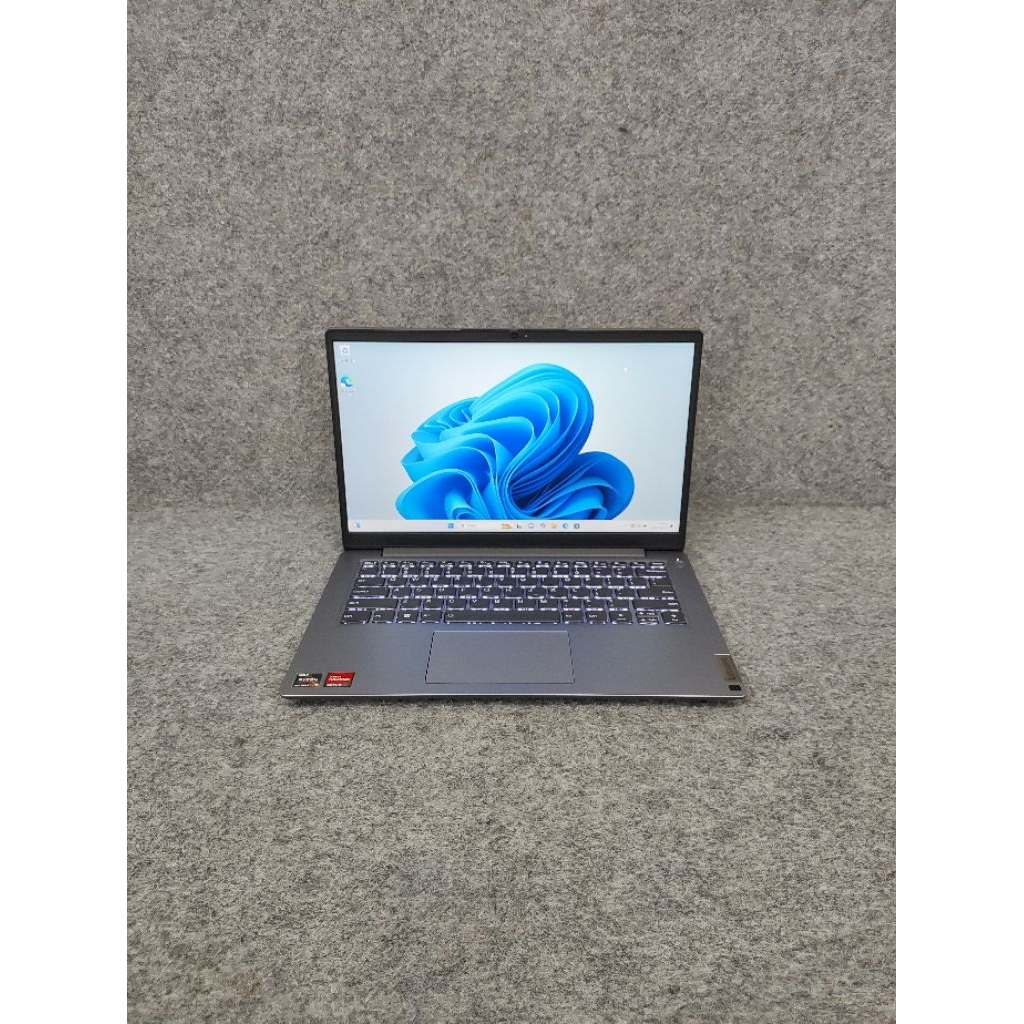 LAPTOP LENOVO IP SLIM 3 AMD RYZEN 7 - 5825U 8GB/512GB FULLSET LIKENEW