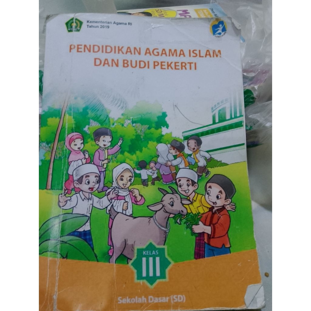 buku paket Yudhistira pendidikan agama Islam Budi pekerti kelas 3 SD