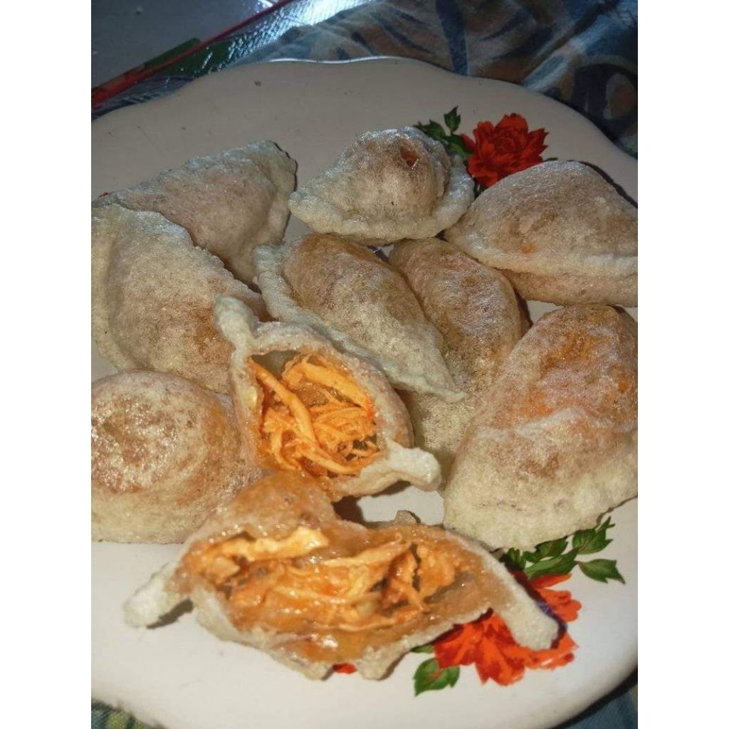 

CIRENG ISI (MINI) ISI AYAM SUWIR/BASO PEDAS MERCON