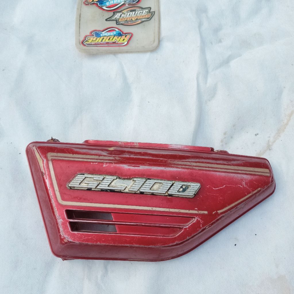 tepong tempong cover box tutup aki kiri Honda GL100 GL125 GL 100 GL 125 Oryginal second bekas warna 