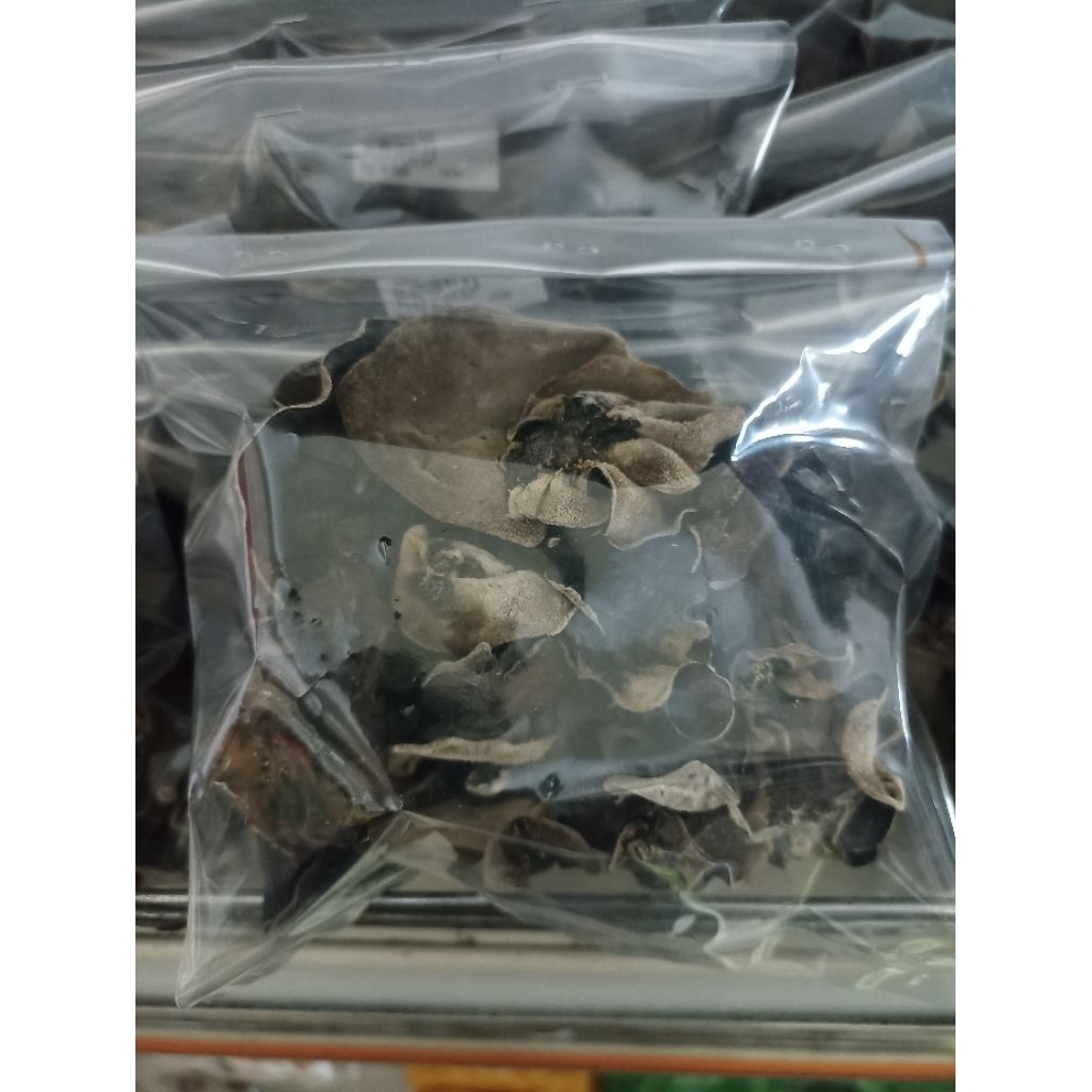 

Jamur Kuping Hitam Kering/Dried Black Fungus 50g