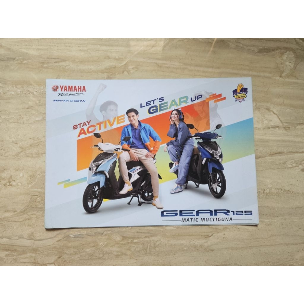 brosur katalog motor yamaha gear 125 2023 leaflet