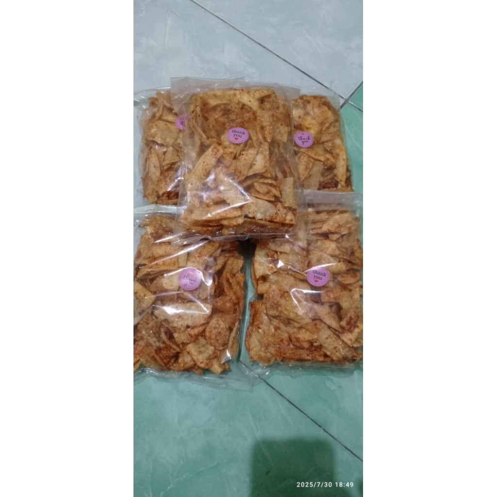 

keripik Manggleng Singkong Renyah Pedas Manjs