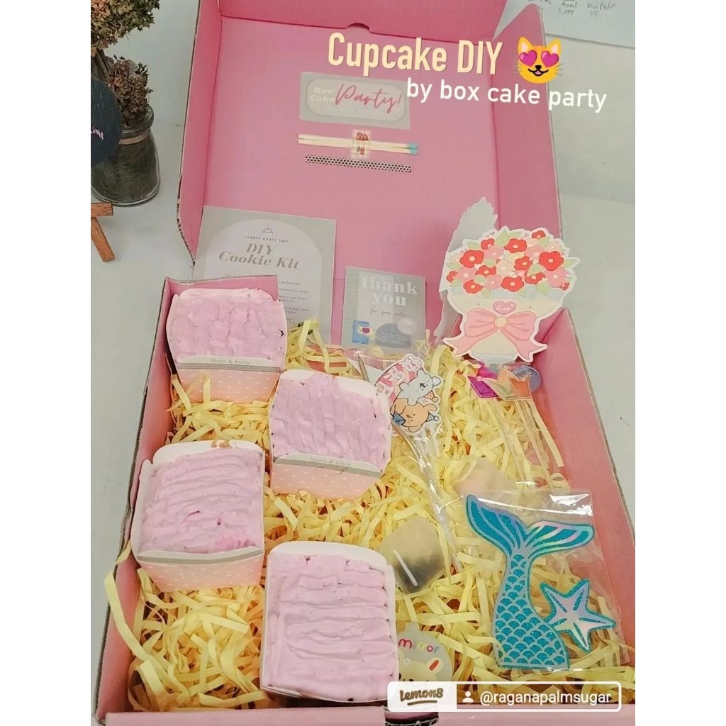 

Cupcake DIY Hampers Kado