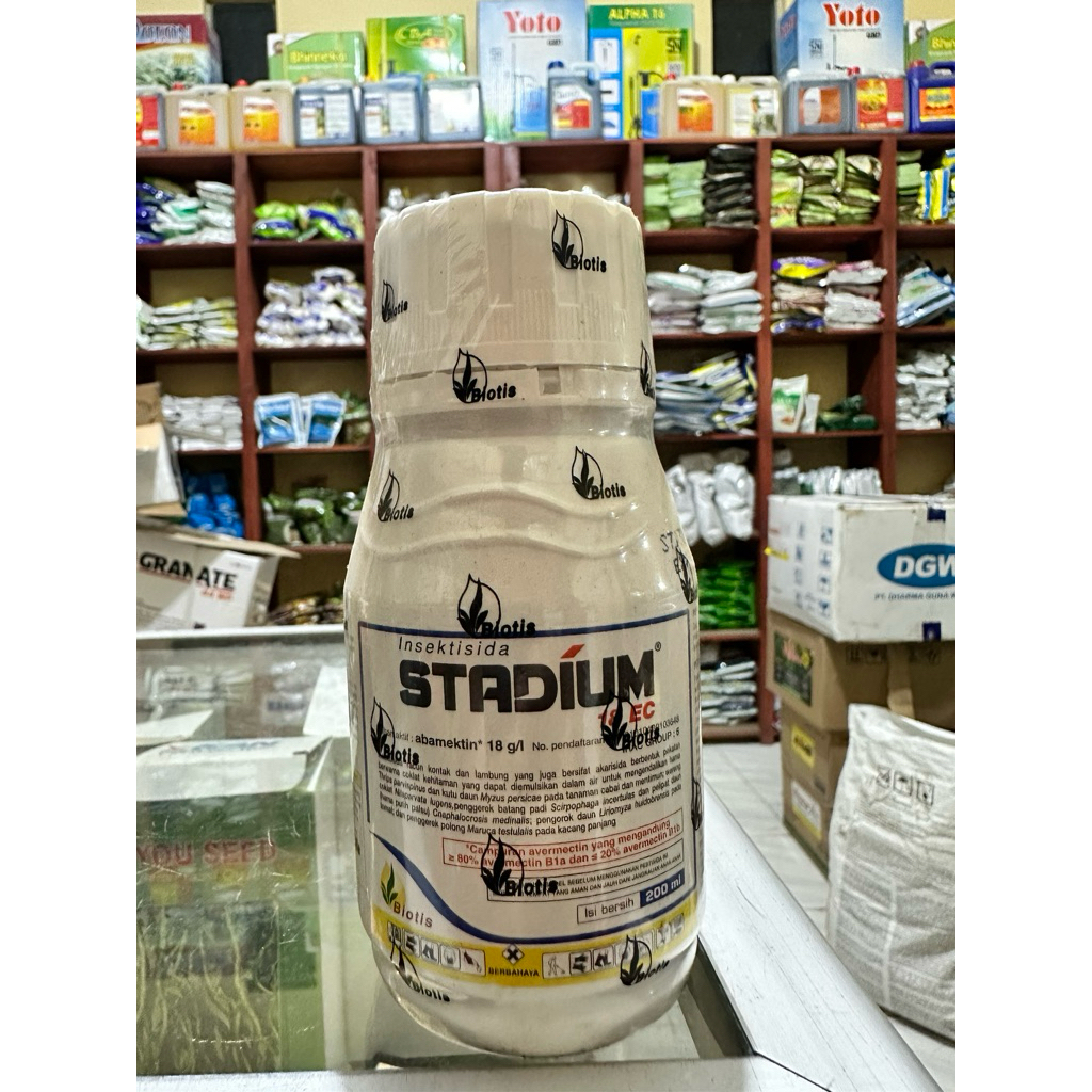 INSEKTISIDA STADIUM 18EC 250ML