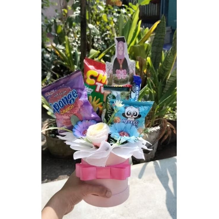 

bloombox snack/ bloombox murah/hadiah wisuda