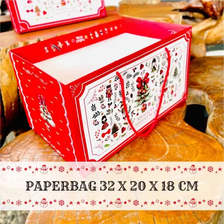 

Paperbag Natal Motif Kris Kringle Tas Bingkisan Hadiah Snack Hampers Christmas Ukuran 32 x 20 x 18 cm