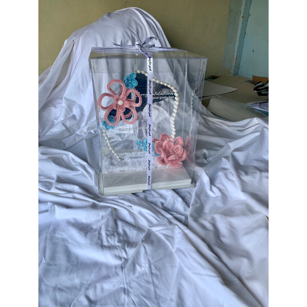 Gift Wisuda / Hadiah Wisuda / Graduation Gift